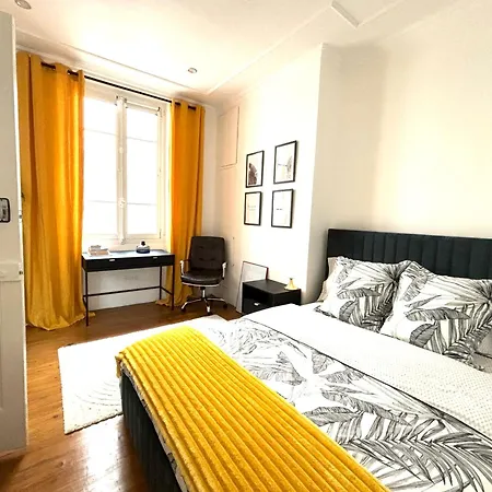 דירה Chez Claire 4- Place Capitole 122m2, Clim *