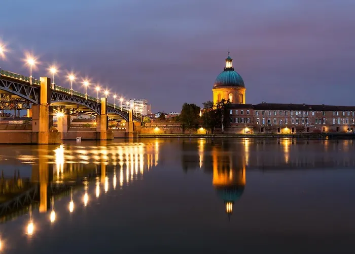 Chez Claire 4- Place Capitole 122m2, Clim Apartment Toulouse