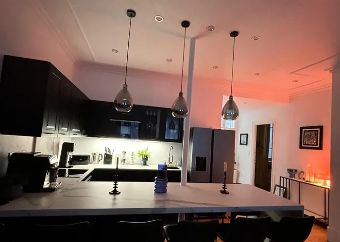 Chez Claire 4- Place Capitole 122m2, Clim Toulouse